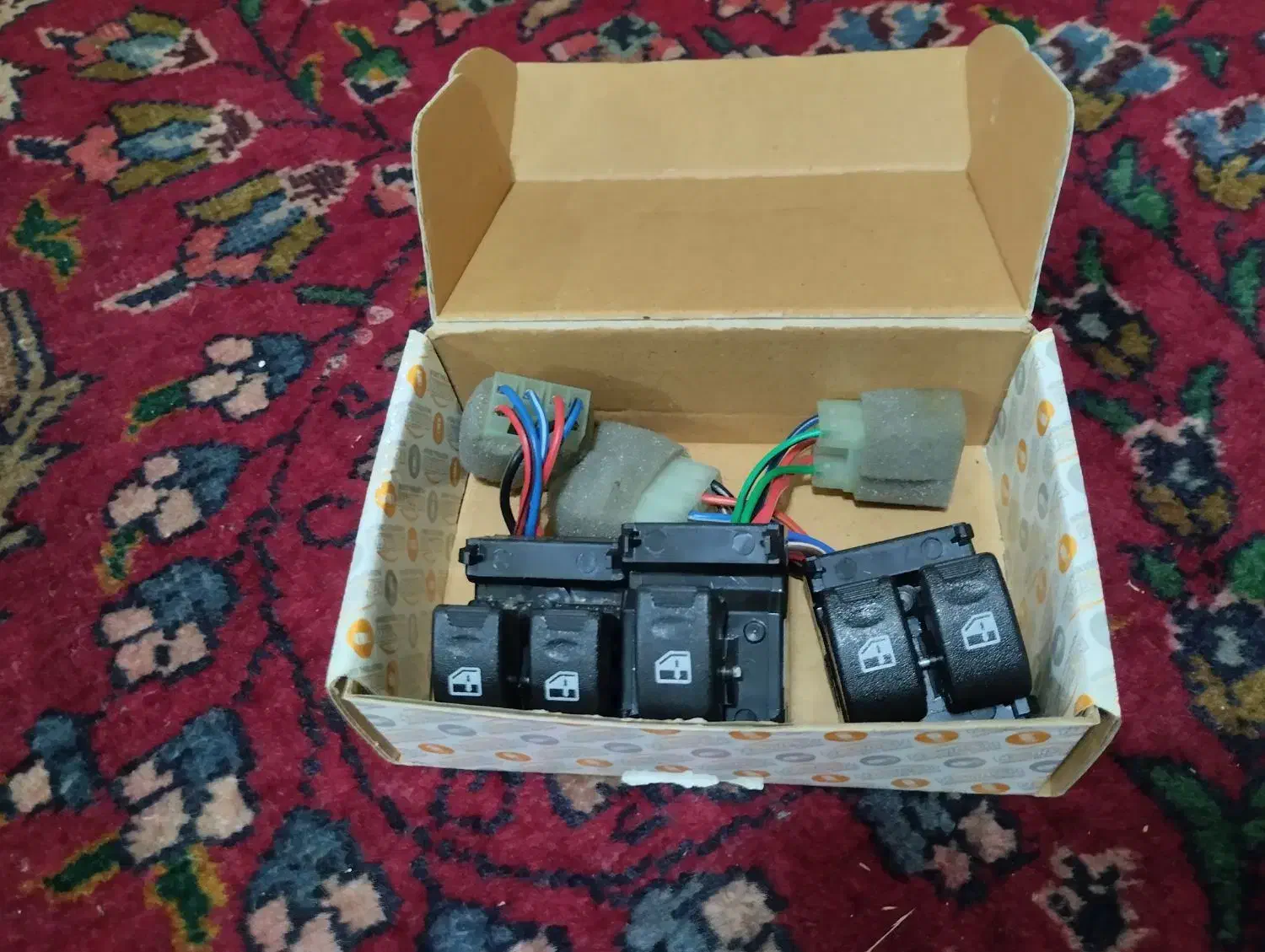 لوازم کوییک چراغ عقب .ساعت.مه شکن.کیلید بالا بر|قطعات یدکی و لوازم جانبی|رشت, فلسطین|دیوار