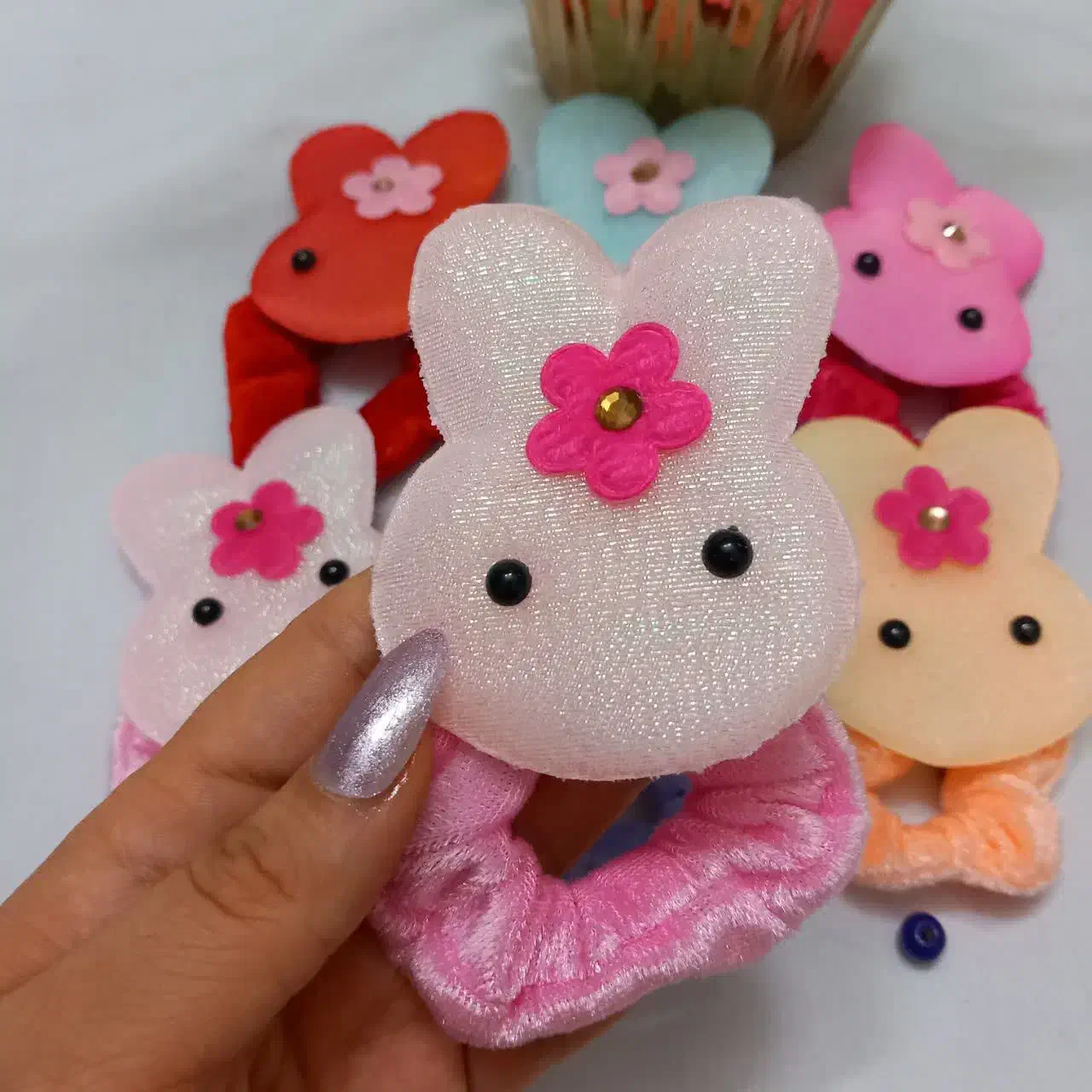 کش سرخرگوشی|زیورآلات و اکسسوری|قم, نخودی|دیوار