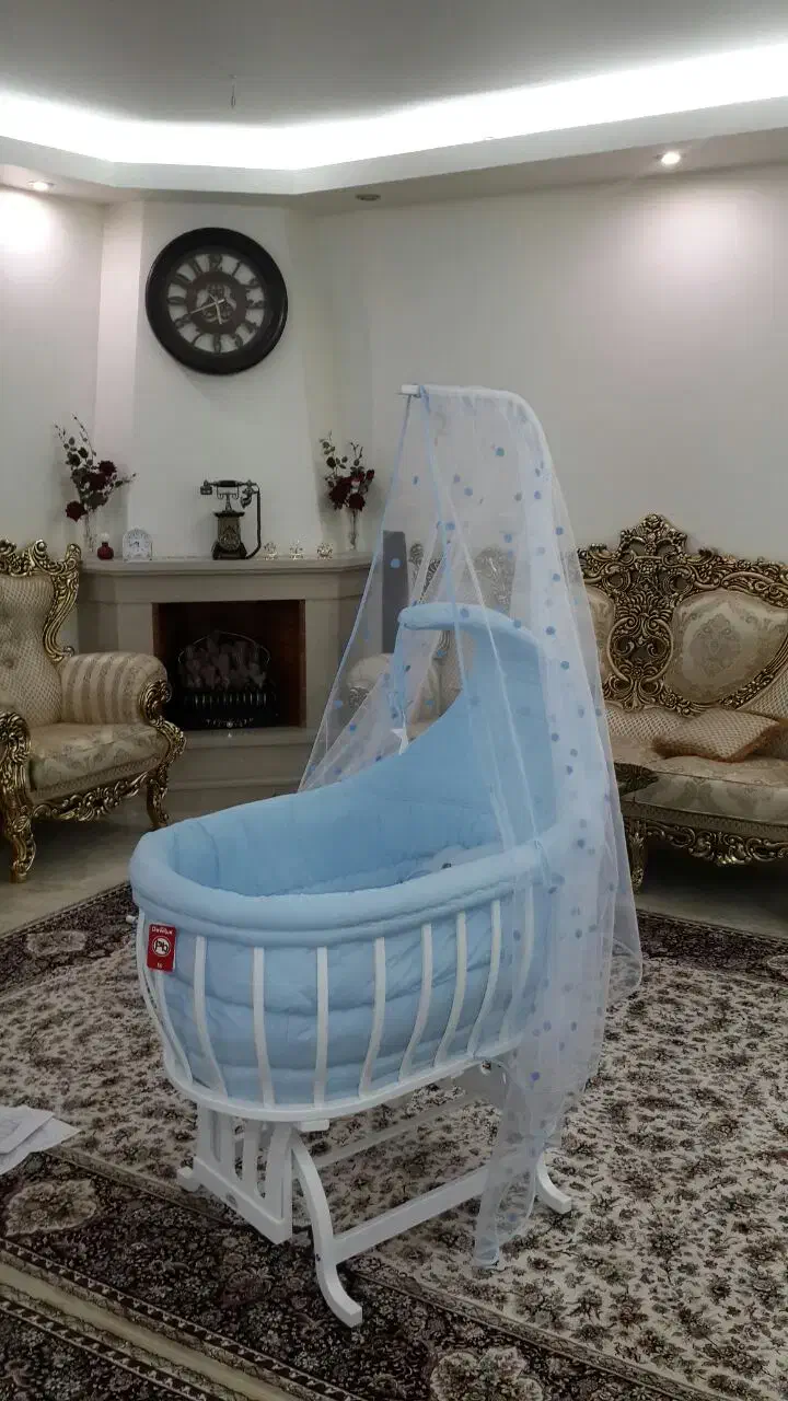 گهواره نوزاد|اسباب و اثاث بچه|ماکو, |دیوار