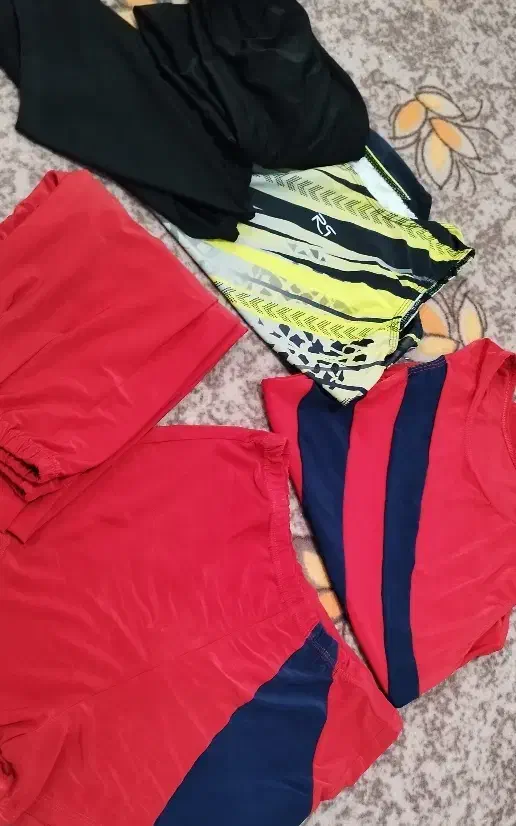 دو دست لباس ورزشی پسرونه ژیمناستیک|تجهیزات ورزشی|رستم‌آباد, |دیوار