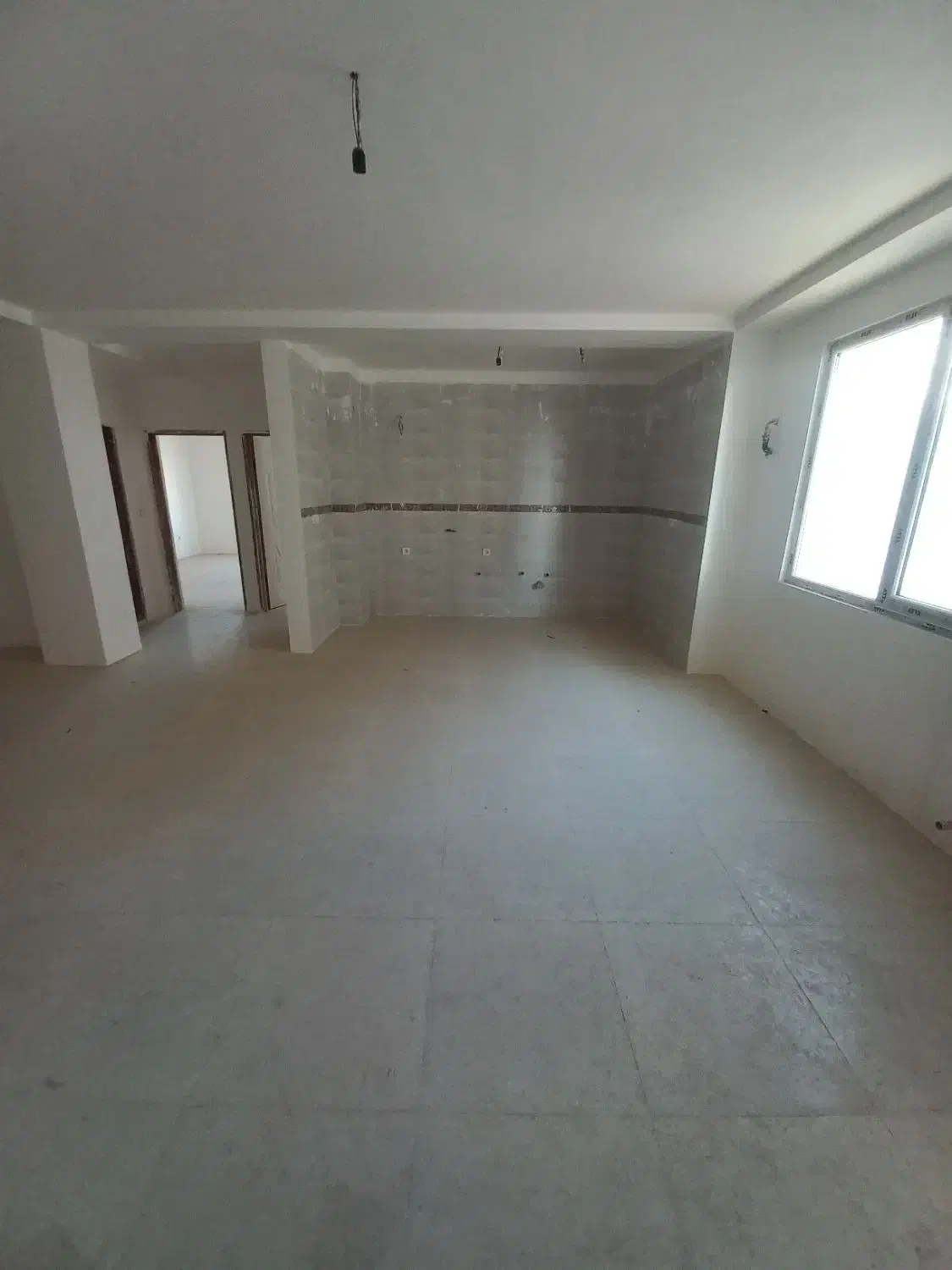 فروش ۱۰۷ متری//  برج باغ نیکان//پارکینگ مسقف|فروش آپارتمان|هشتگرد, شهرک گلها|دیوار