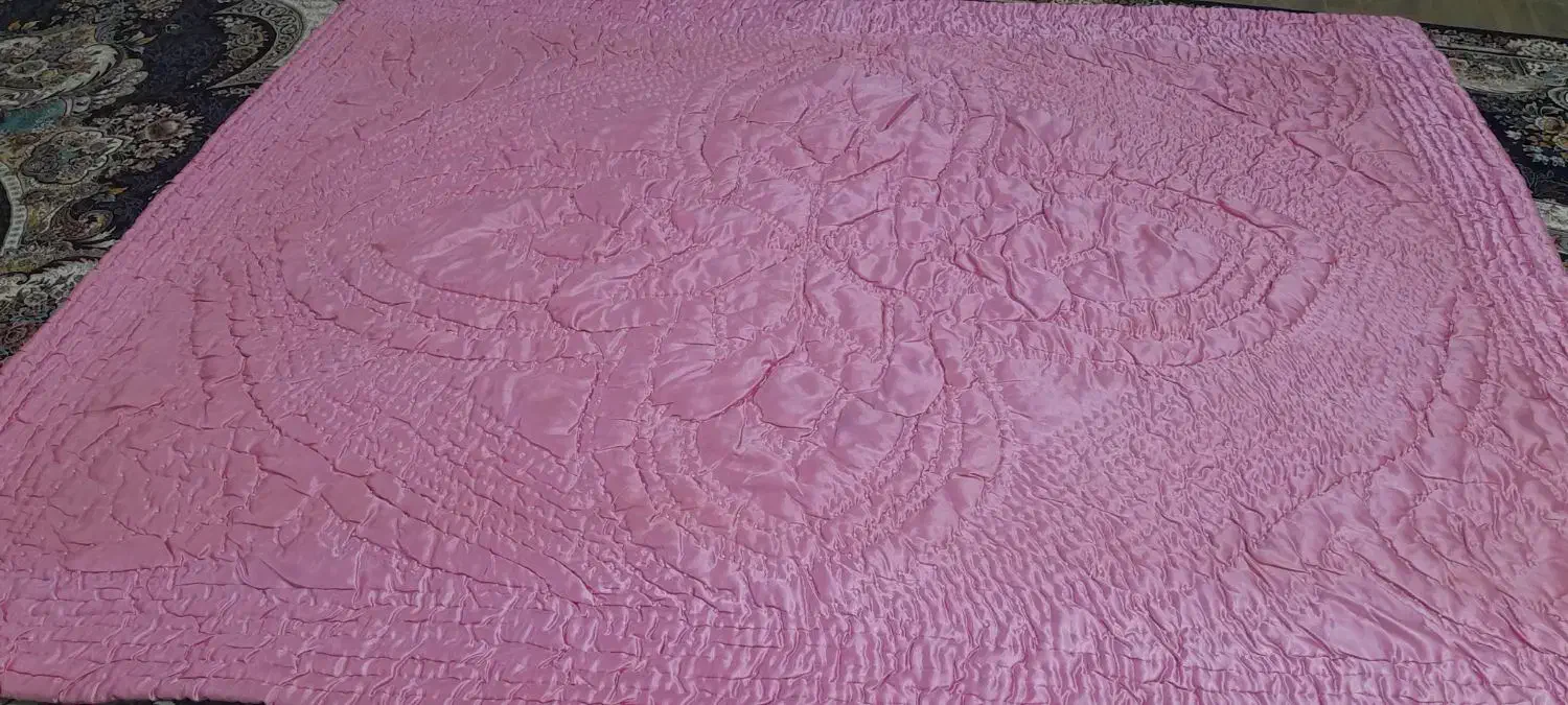 لحاف|رختخواب، بالش، پتو|ماکو, |دیوار