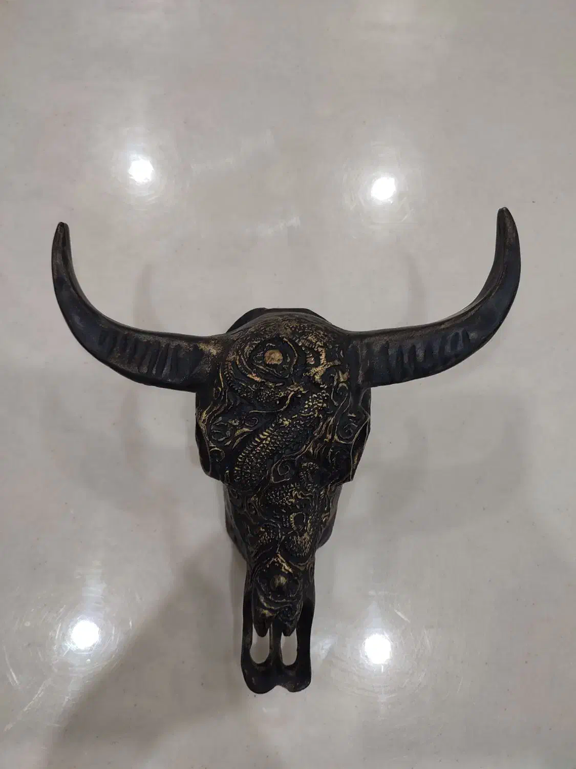 مجسمه|مجسمه، تندیس، ماکت|گنبد کاووس, |دیوار