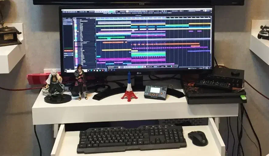 مانیتور واید ال جی LG29 اینچ|قطعات و لوازم جانبی رایانه|آبادان, |دیوار