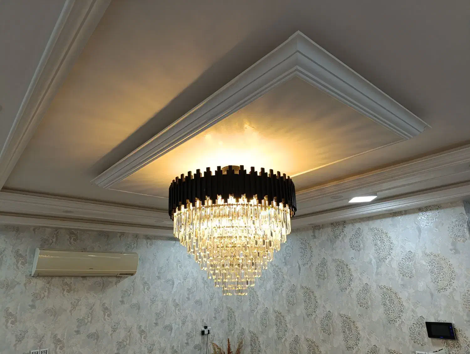 لوستر طرح پیانو|لوستر و چراغ آویز|دزفول, |دیوار