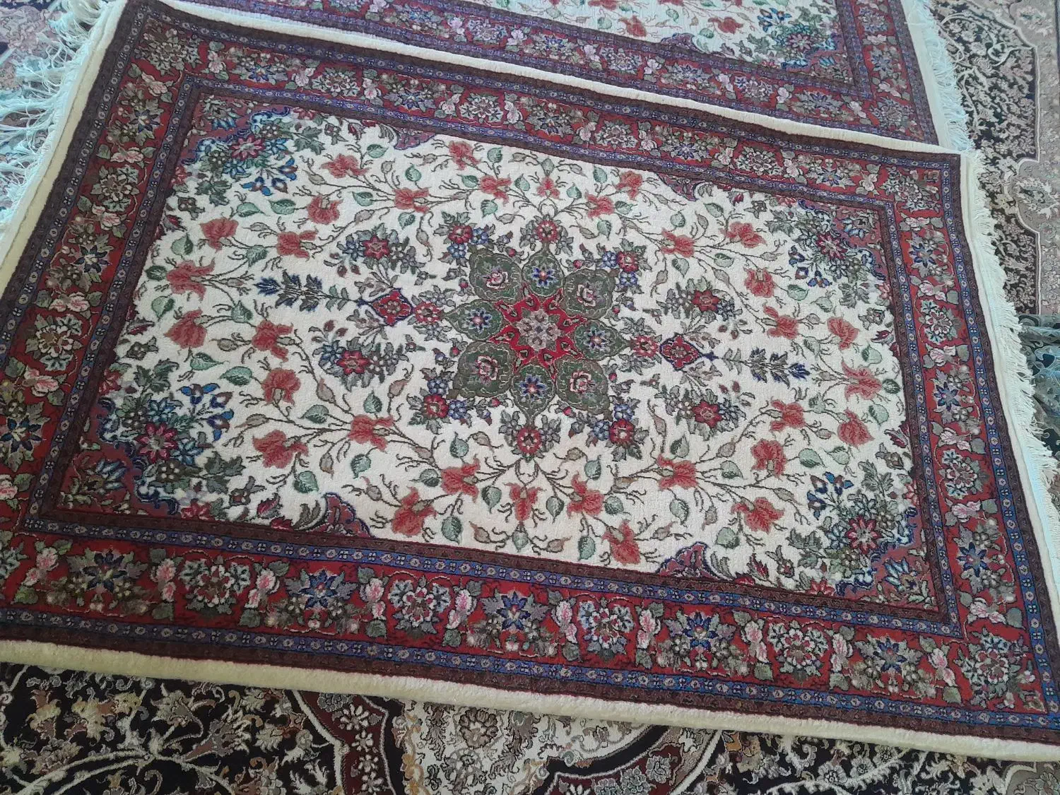 قالی زرنیم|فرش|ساروق, |دیوار