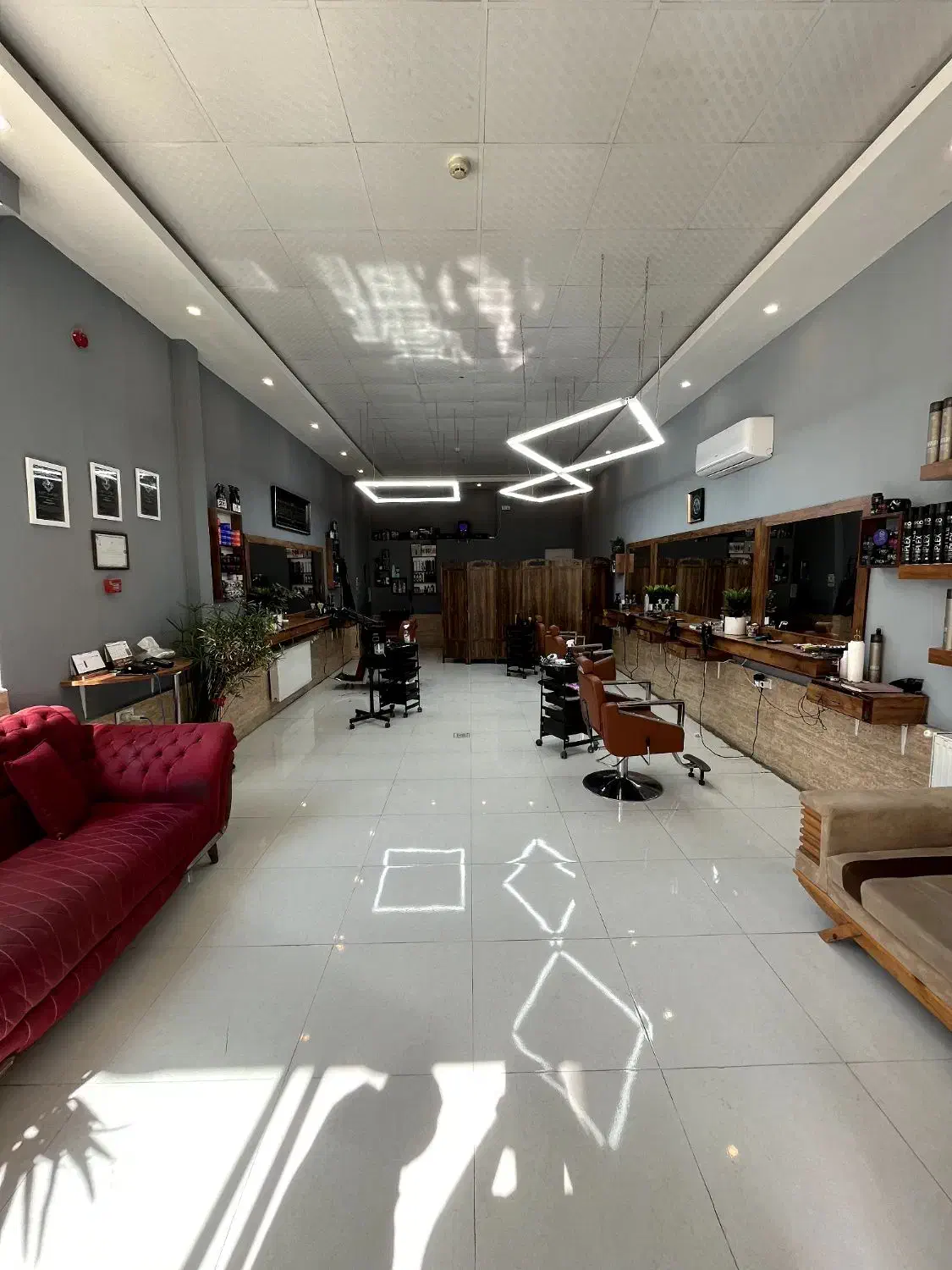 آرایشگر مرد|استخدام درمانی، زیبایی، بهداشتی|مشهد, الهیه|دیوار