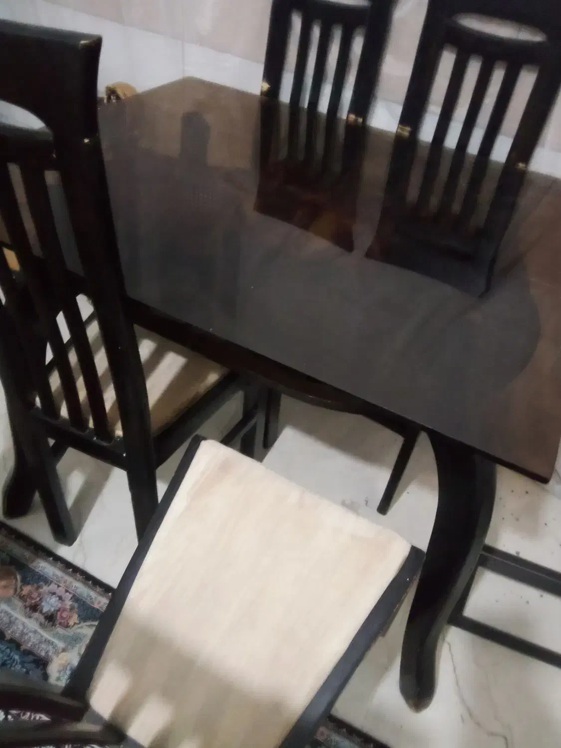 میز نهار خوری|میز و صندلی غذاخوری|ساوه, |دیوار