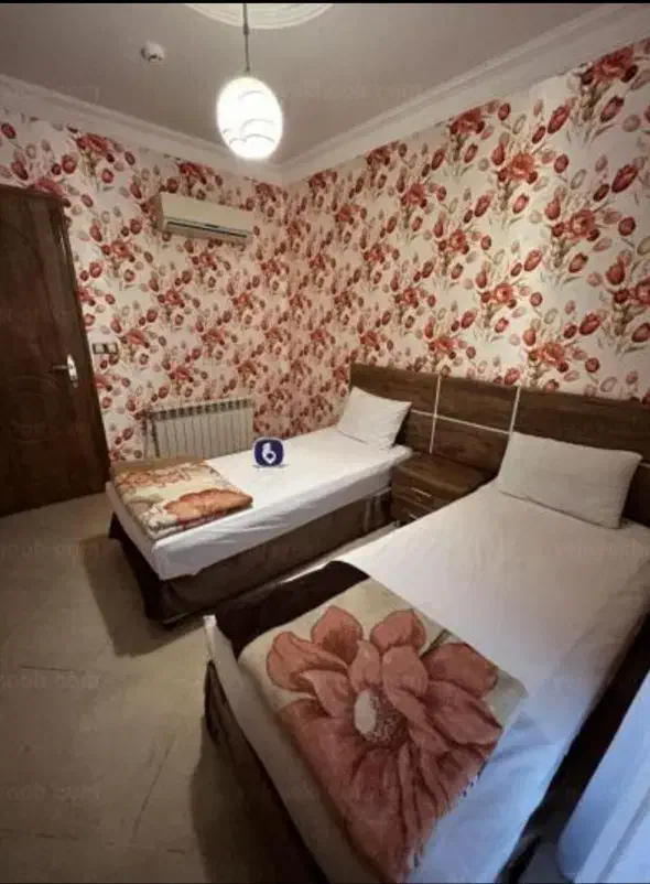 سوئیت هتل آپارتمان سویت نزدیک حرم در مشهد رزرو|اجارهٔ کوتاه‌مدت آپارتمان و سوئیت|مشهد, عنصری|دیوار