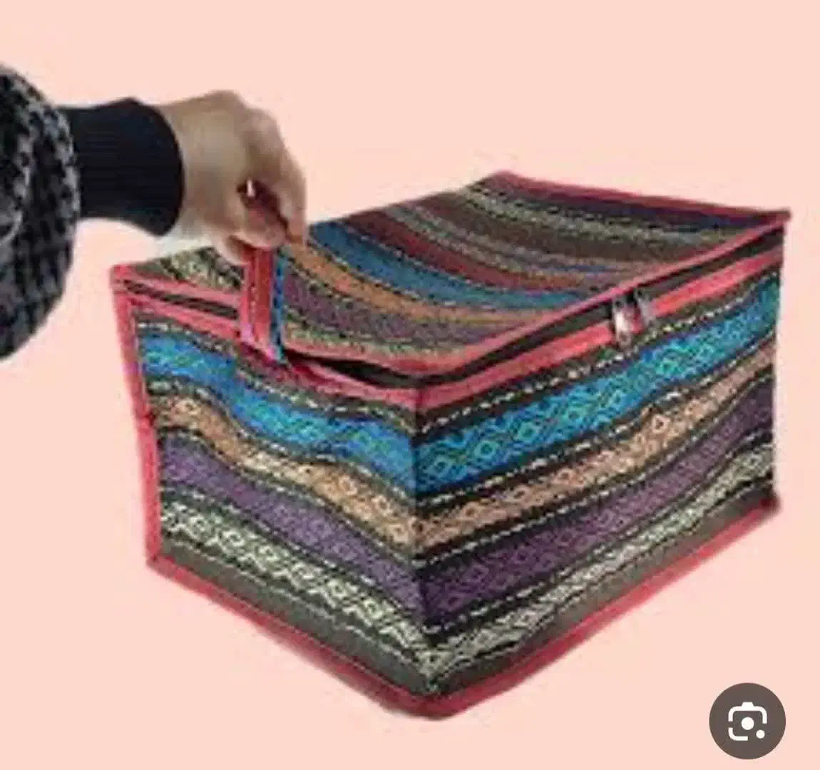 کاور لباس  رختخواب  پتو و،|رختخواب، بالش، پتو|صدرا-فارس, فاز ۱|دیوار