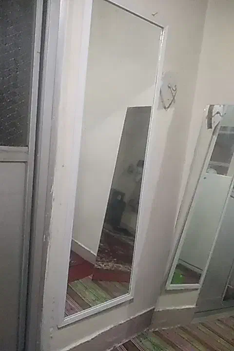 آینه بزرگ|آینه|رامهرمز, |دیوار