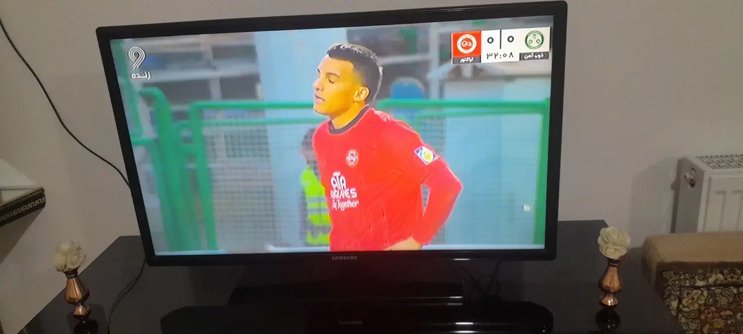 تلویزیون LED سامسونگ ۳۲ اینچ سالم درحد|تلویزیون و پروژکتور|زنجان, |دیوار