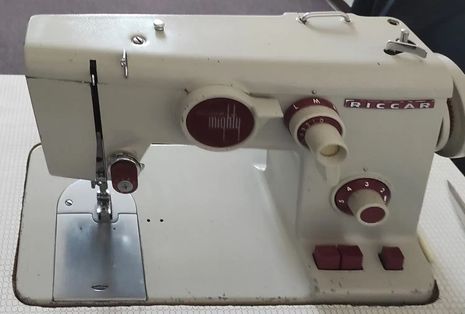 چرخ خیاطی ریکار|چرخ خیاطی و ریسندگی|بجنورد, |دیوار