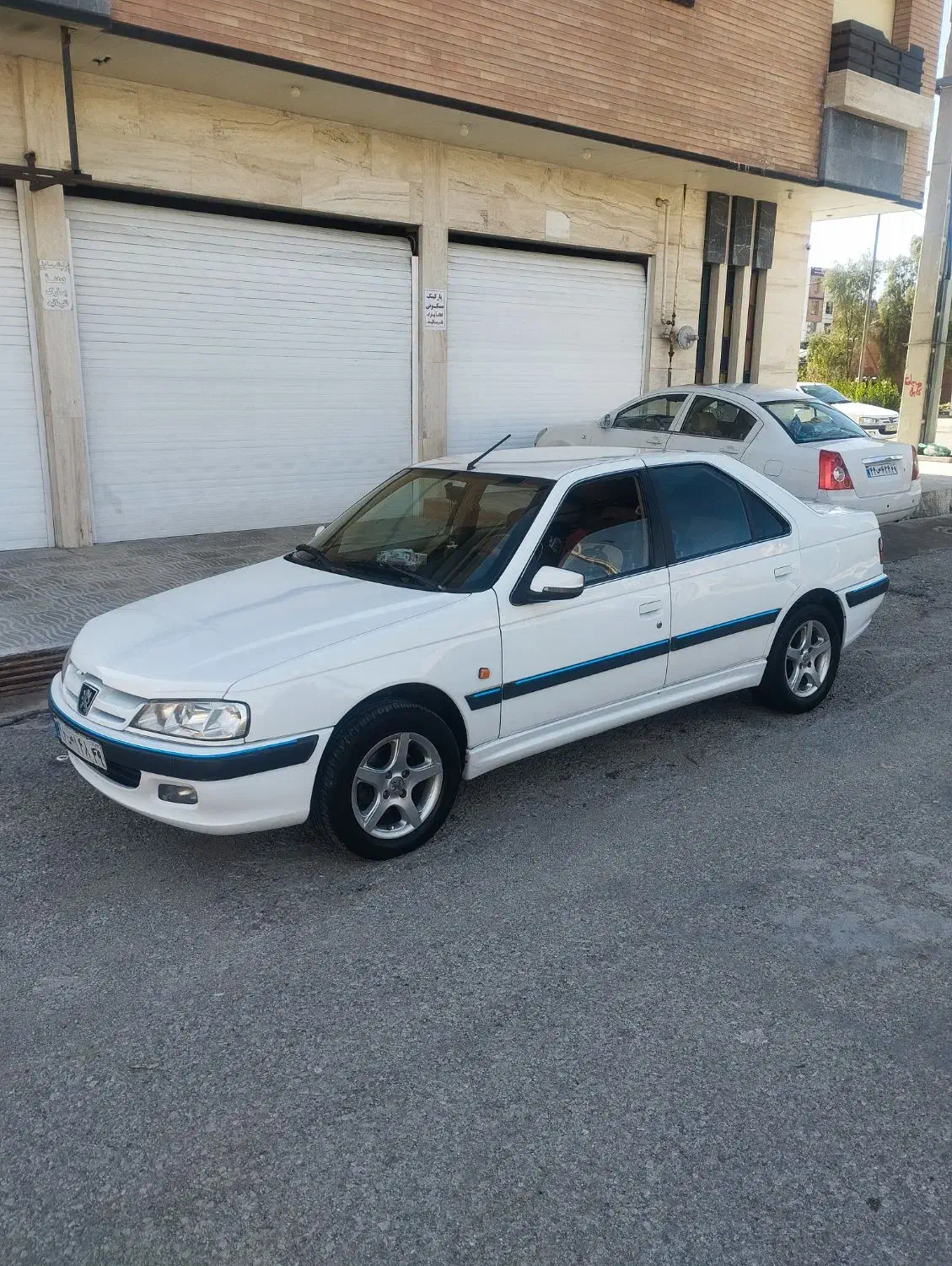 پارس مدل 1393 سفید|خودرو سواری و وانت|دوگنبدان, |دیوار