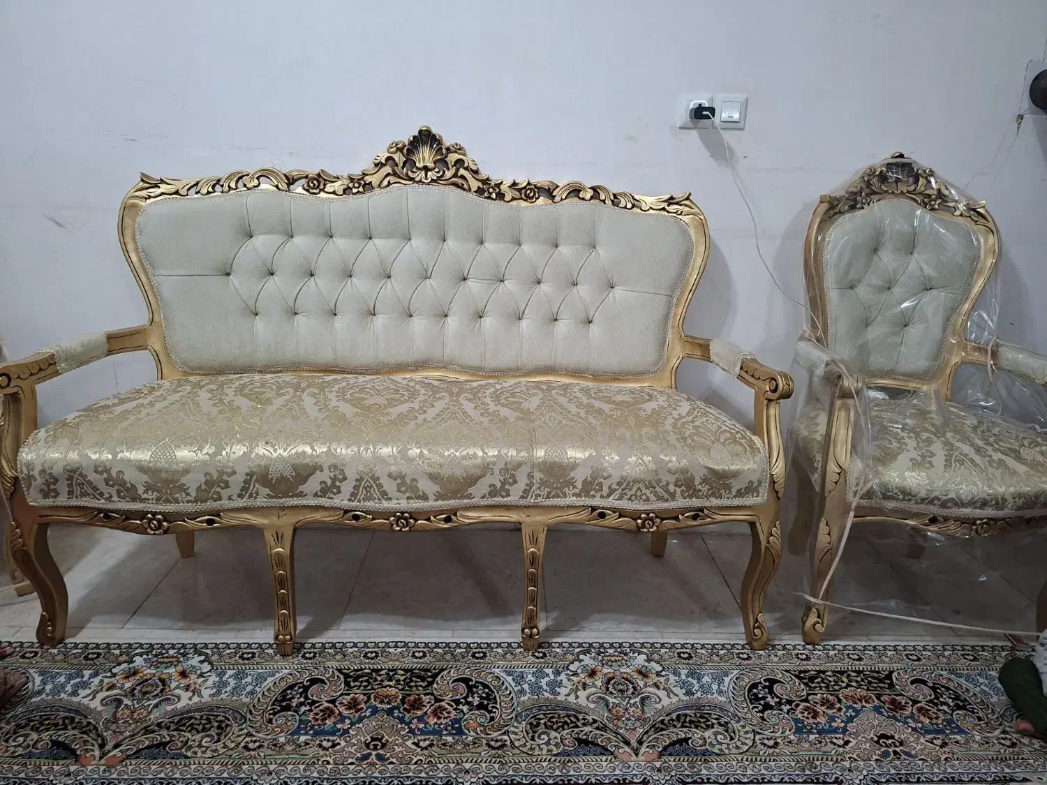 مبل سلطنتی درحدنو|مبلمان خانگی و میز عسلی|قاسمآباد (خواف), |دیوار