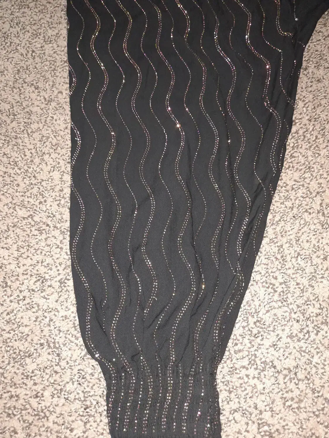 نگین کاری|لباس|مریوان, |دیوار