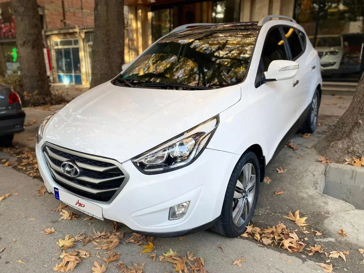 توسان ۲۰۱۵|خودرو سواری و وانت|بجنورد, |دیوار