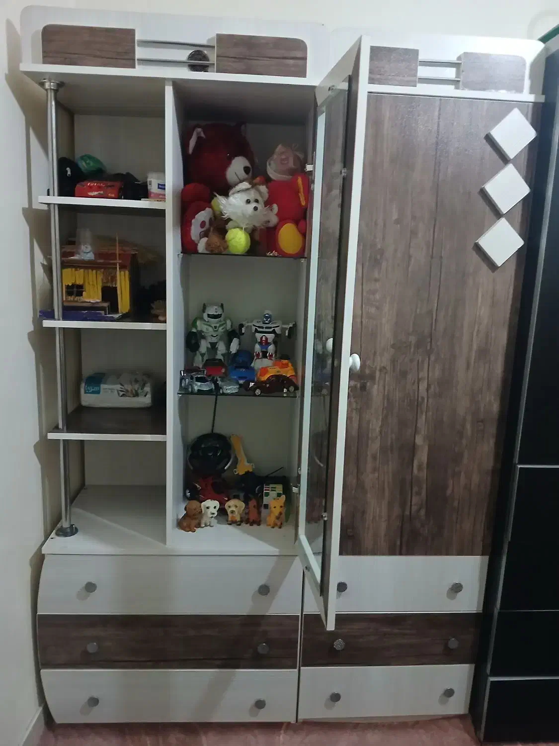 کمدبچه|اسباب و اثاث بچه|بروجرد, |دیوار