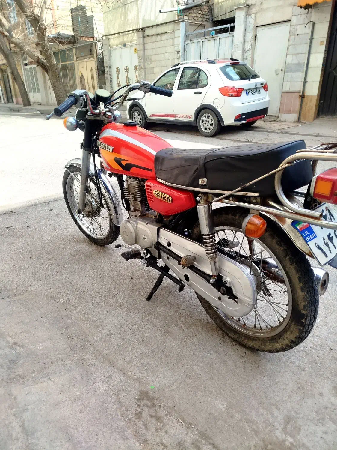 هندا ۱۲۵ مدل۸۶ پلاک  ملی|موتورسیکلت|مشهد, شهید قربانی|دیوار