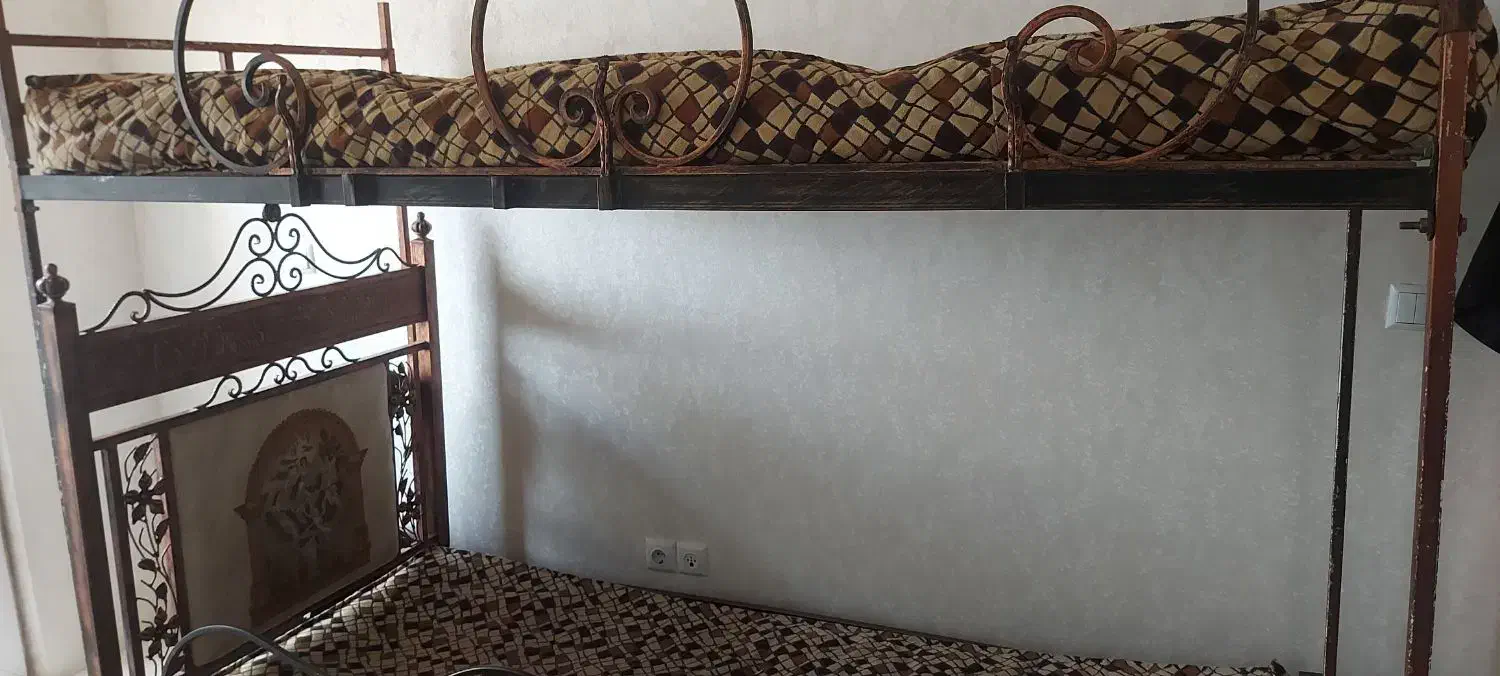 تخت دو طبقه نوجوان|تخت و سرویس خواب|مشهد, پروین اعتصامی|دیوار