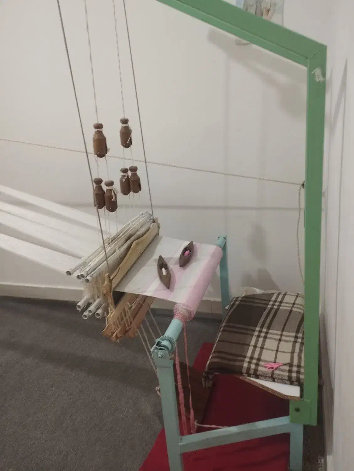 دستگاه حوله بافی|لوازم خیاطی و بافتنی|بیرجند, |دیوار