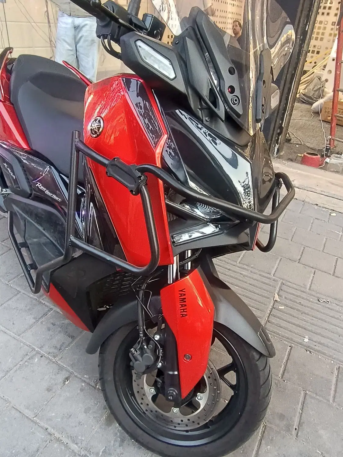 xmax1404|موتورسیکلت|تهران, ولنجک|دیوار