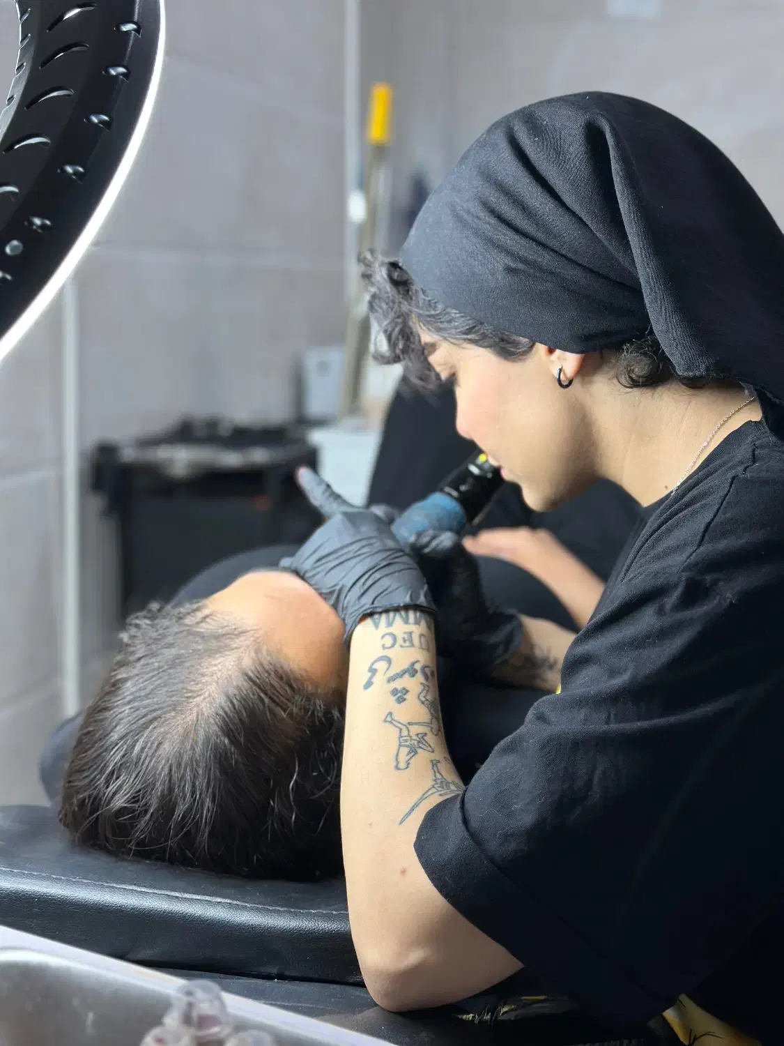 آموزش تتوی صورت فیبروز میکروبلیدینگ خط چشم شیدلب|خدمات آموزشی|قم, سالاریه|دیوار