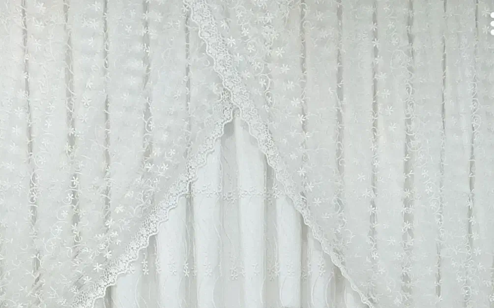 پرده حریر کریستالی گلدوزی شده|پرده، رانر، رومیزی|ری, ولی آباد|دیوار