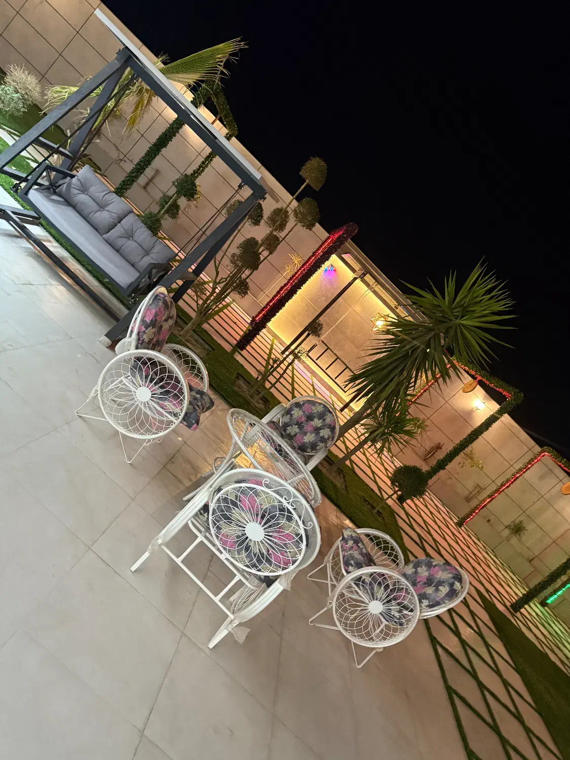 خانه باغ لاکچری و مدرن|فروش خانه و ویلا|قشم, |دیوار