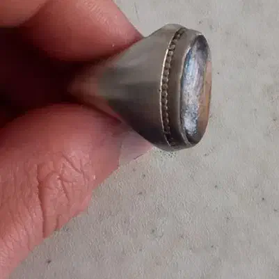 انگشتر‌‌‌‌‌‌‌‌با‌‌نگین‌‌‌‌‌‌‌‌چوب‌‌شاه‌توت|بدلیجات|تبریز, |دیوار