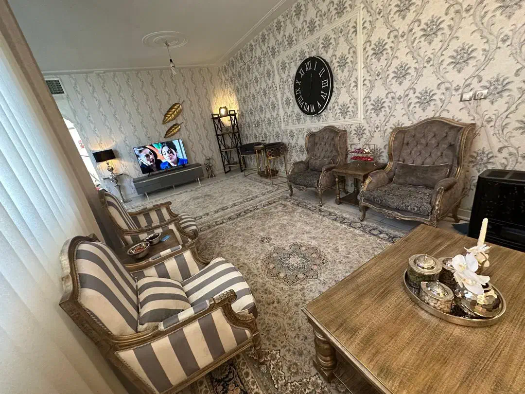 سه تا ۹ متری و یک ۶ متری و یک ۴ متری|فرش|ری, دیلمان|دیوار