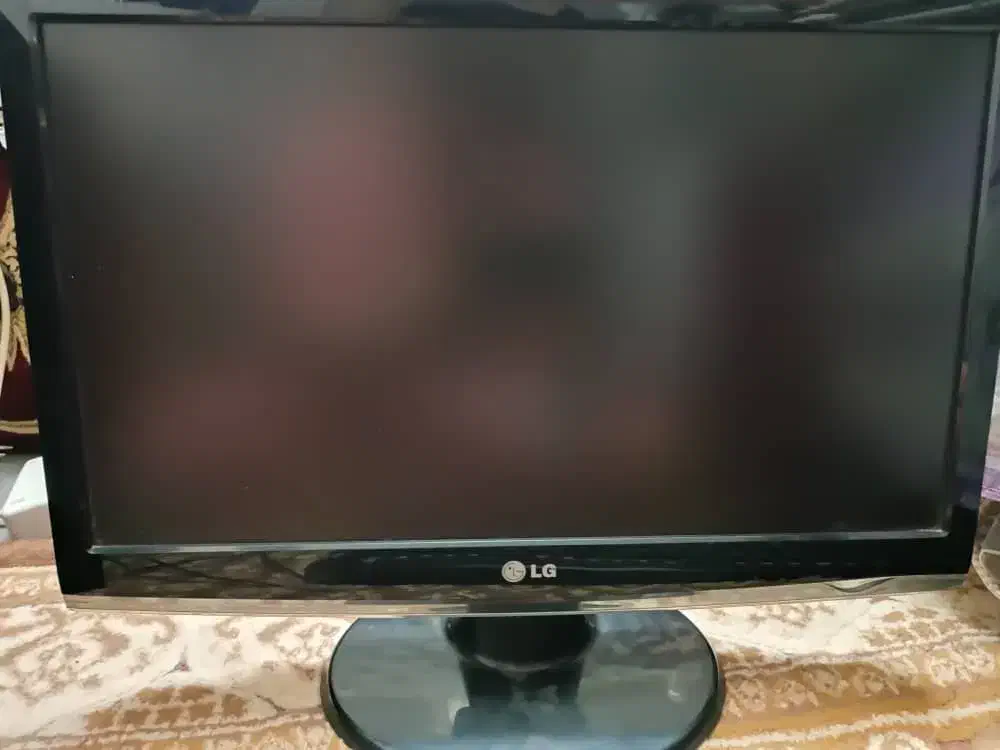 مانیتور|رایانه رومیزی|لنگرود, |دیوار