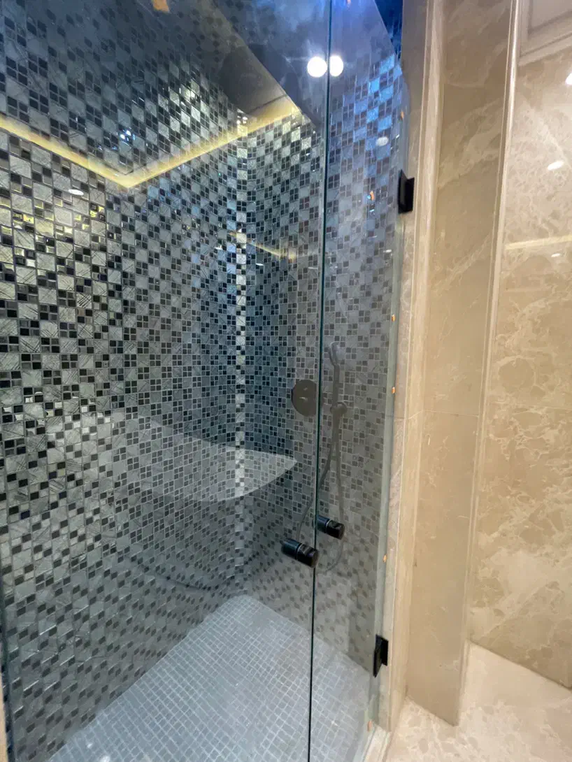 ۵۰۰ و ۲۵۰ متری تاپ لوکیشن زعفرانیه/برج کلاسیک