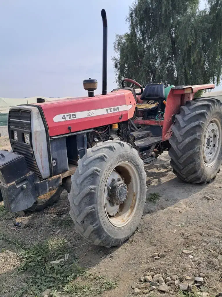 فروش تراکتور ۴۷۵ قیمت مقطوع|خودرو سنگین|کهنوج, |دیوار
