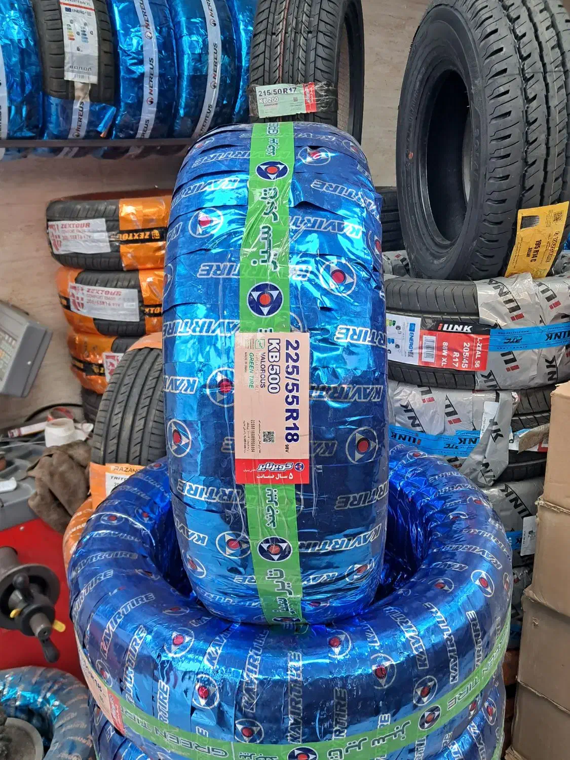 لاستیک ۲۲۵/۵۵/۱۸ کویرتایر ۲۰۲۵|قطعات یدکی و لوازم جانبی|رشت, کوی غلام نیا|دیوار