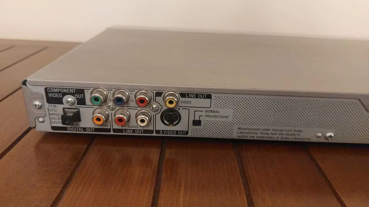 دی وی دی و سی دی پلیر سونی SONY DVP-NS575P|پخش‌کننده DVD و ویدیو|تهران, یوسف‌آباد|دیوار