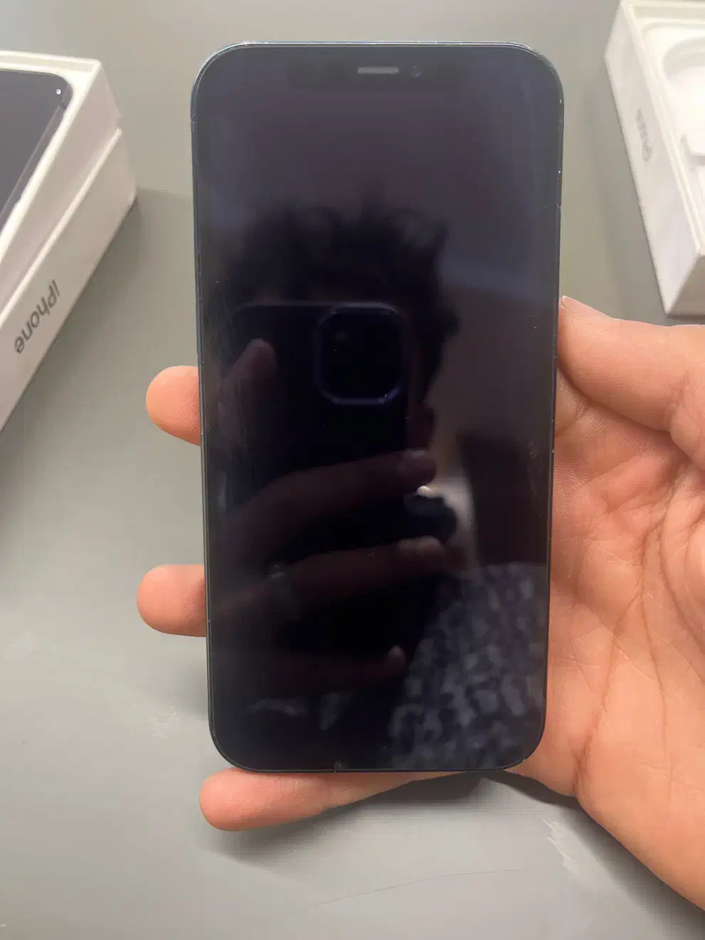 12 نرمال|موبایل|تهران, حکمت|دیوار