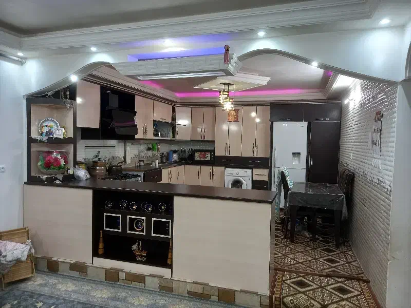 رهن اجاره طبقه هم کف از دو طبق نیاوران|اجارهٔ خانه و ویلا|بروجرد, |دیوار