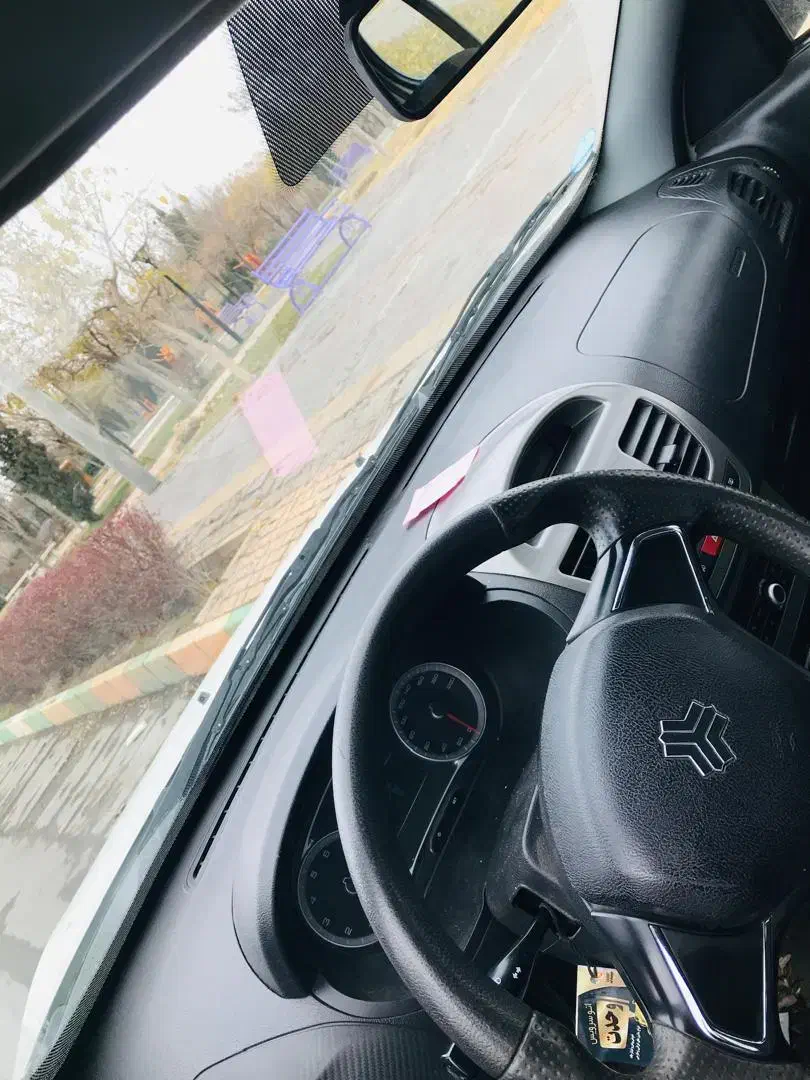 کوییک 1403 بدون رنگ سقف مشکی 85گانه|خودرو سواری و وانت|مشهد, عیدگاه|دیوار