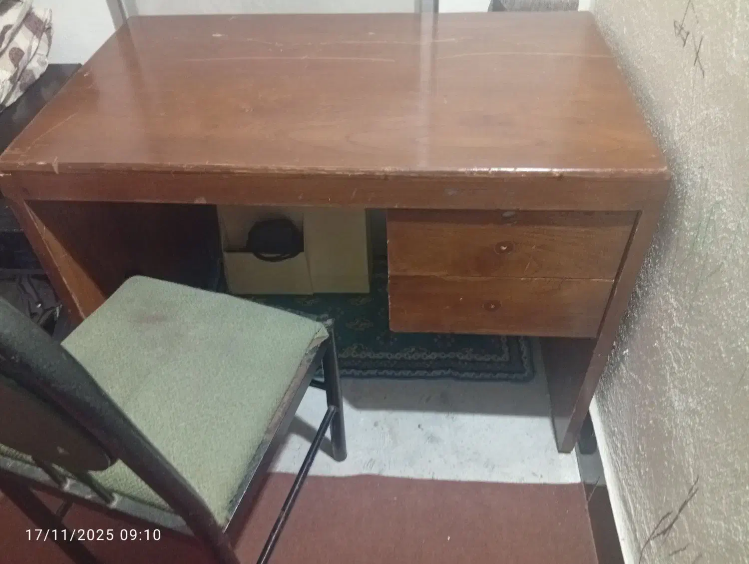 میز صندلی مناسب برای خیاطی و...|میز و صندلی غذاخوری|سیمین شهر, |دیوار