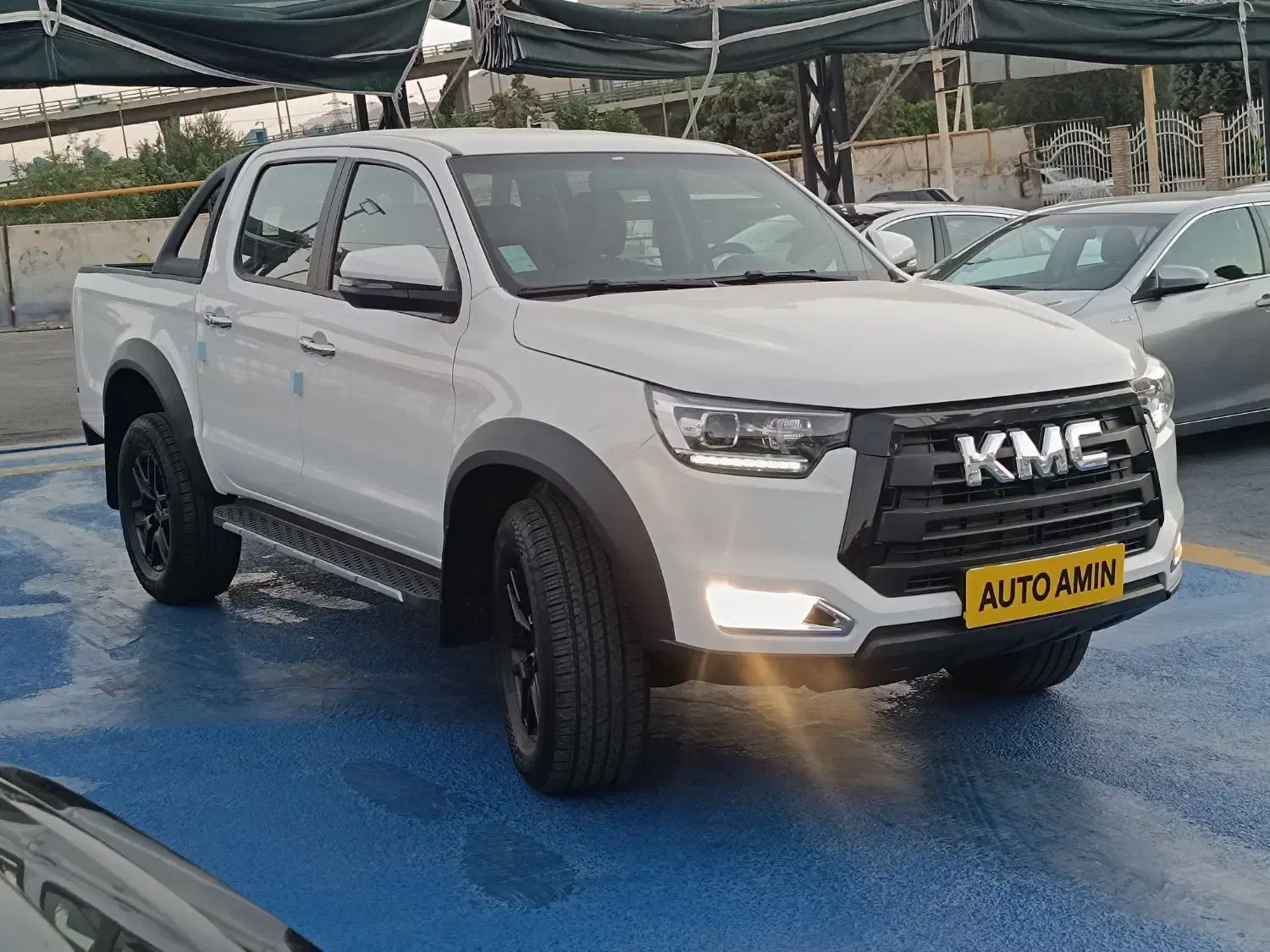 کی ام سی t8 1402 بیرنگ|خودرو سواری و وانت|اصفهان, مرداویج|دیوار