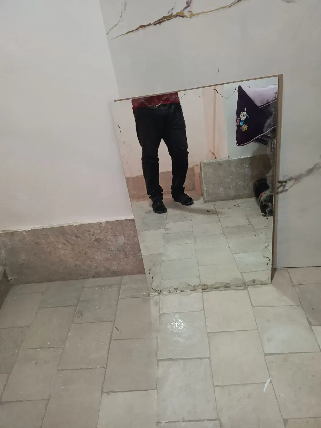 اینه|آینه|قم, پردیسان|دیوار