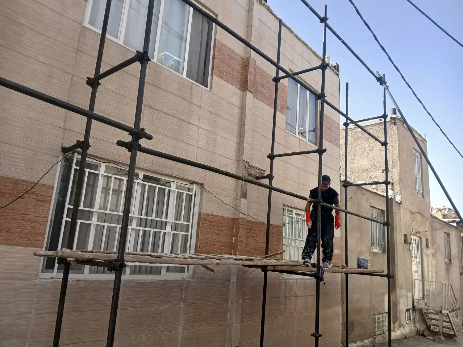 نانو و شستوشویی نمای ساختمان|مصالح و تجهیزات ساختمان|مریوان, |دیوار
