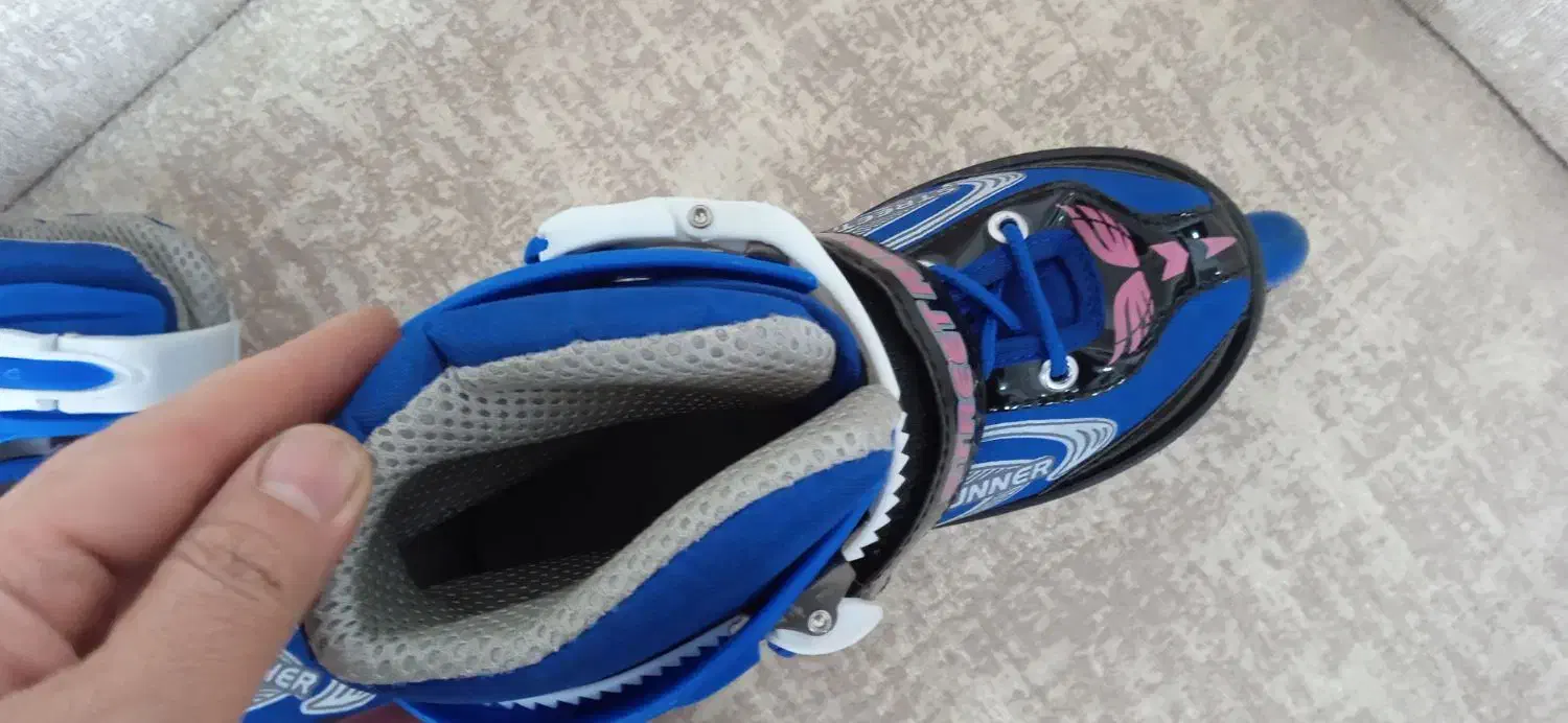 کفش اسکیت|دوچرخه، اسکیت، اسکوتر|تهران, میدان ولیعصر|دیوار