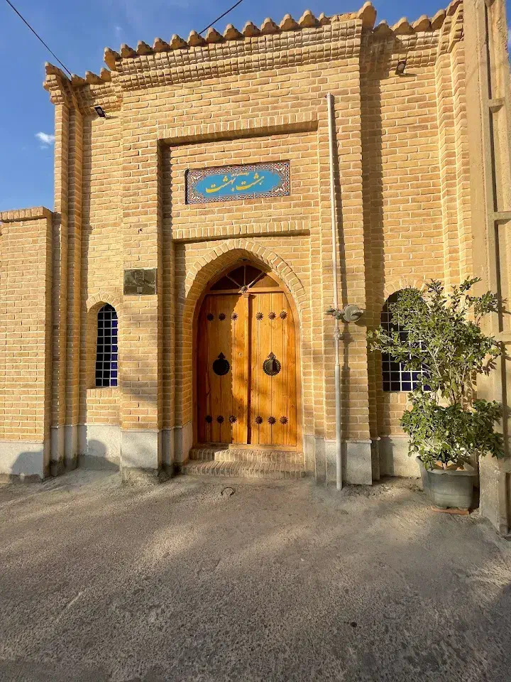 بومگردی هشت بهشت|اجارهٔ کوتاه‌مدت آپارتمان و سوئیت|گلپایگان, |دیوار