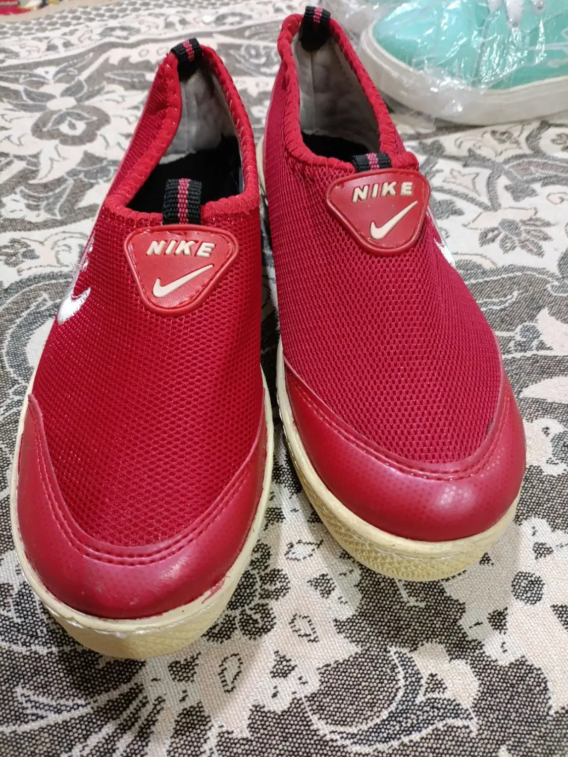 کفش نو|کیف، کفش، کمربند|مشهد, نوده|دیوار