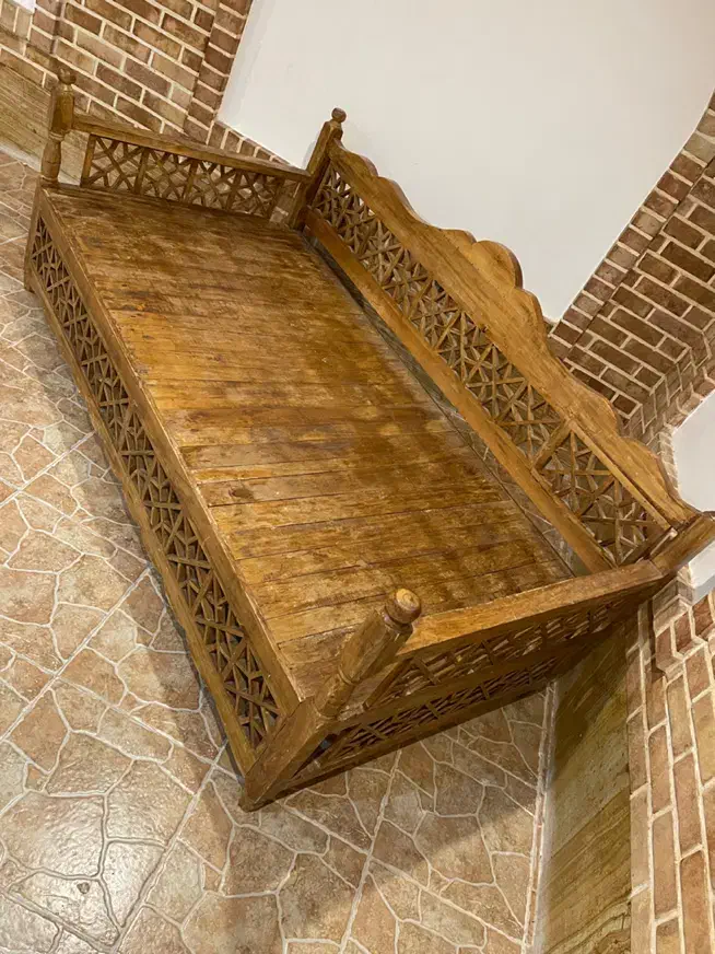 تخت سنتی|تخت و سرویس خواب|پردیس, فاز ۱|دیوار