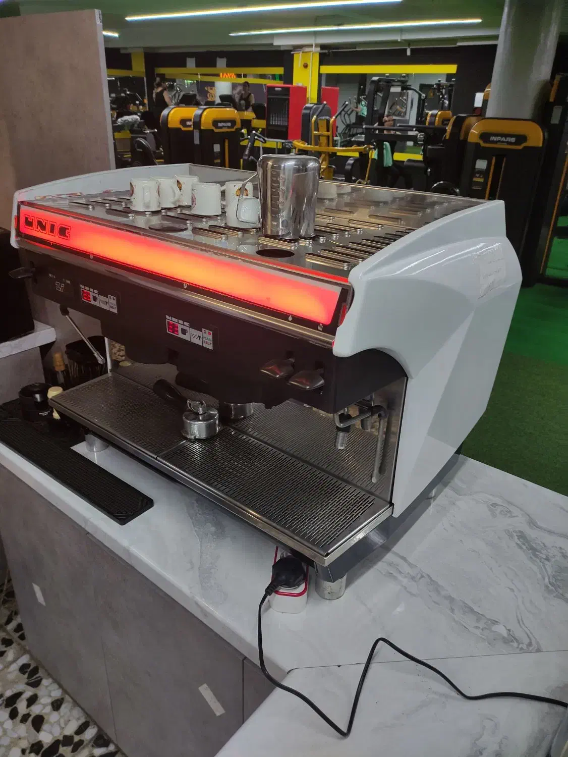 اسپرسوساز صنعتی یونیک فرانسه  دو گروپ|کافی‌شاپ و رستوران|اصفهان, گرکان|دیوار