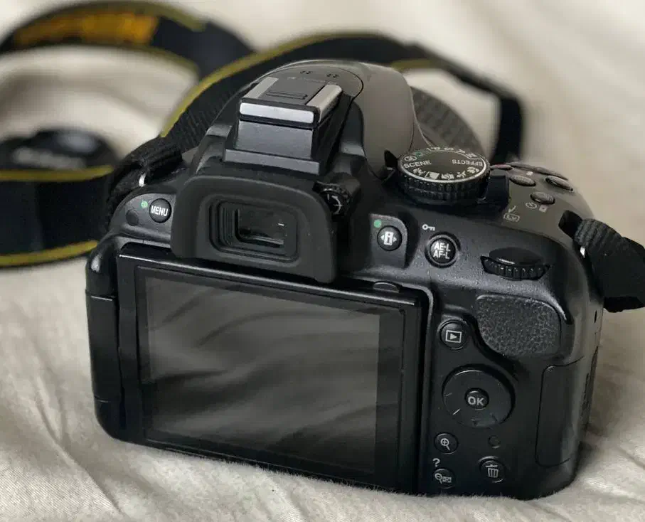 دوربین نیکن Nikon D5200|دوربین عکاسی و فیلم‌برداری|رشت, لاکانی|دیوار