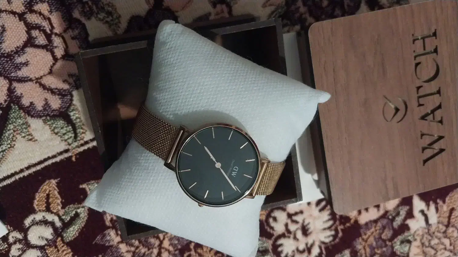 ساعت ولینگتون|ساعت|هشتگرد, فاز ۳ مهستان|دیوار